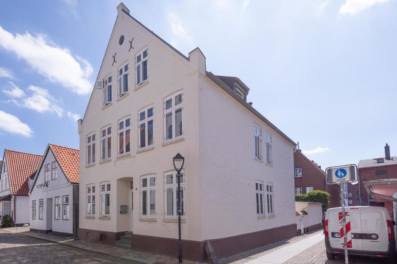 Apartmenthaus Theodor Storm Meeresstrand Husum  Eksteriør billede